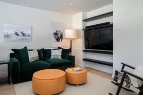 The Glenwood Townhouse Private 5 Story Luxury Residence in Downtown Jackson! - Image 4