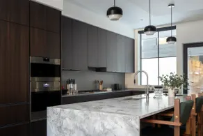 The Glenwood Townhouse Private 5 Story Luxury Residence in Downtown Jackson! - Image 3