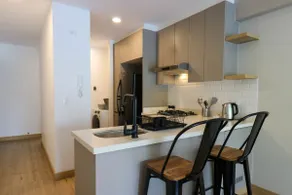 w* | Amazing 3BR in Barranco - Image 4