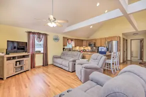 'Lazy RS Lakehouse' w/ Hot Tub & Dock in Warsaw! - Image 4