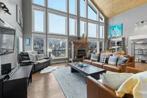 Timberwolf Lodge - Private, Central, Ski-in/Out - Image 2