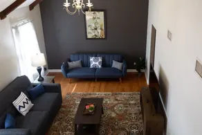 Forest Hills Fresh-Centrally Located, Pets, Wifi - Image 3