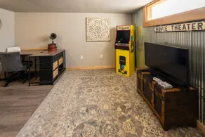Duluth Dreamer: 3 bed + office, huge primary suite - Image 4