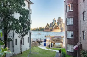 Best Harbour Views & location in Sydney - Image 4