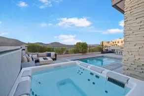 On the Golf Course Sleeps 30 Private Pool & Spa - Image 5