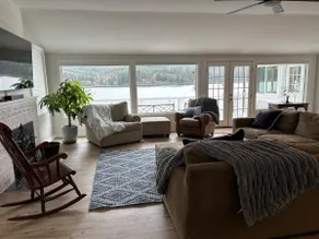 Lake Front - incredible views of Dexter Lake and only 22 minutes to U of O! - Image 3
