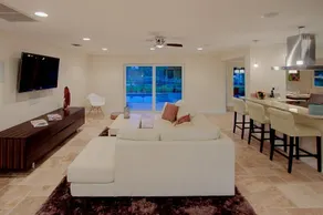 Situé à Sunset Cove, Fort Myers, à distance de marche du boulevard McGregor - Image 3