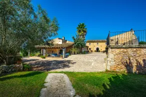 SA FRANQUESA VELLA - MARIA MAGDALENA I VICTORI - Hotel for 4 people in Vilafranca de Bonany. - Image 3