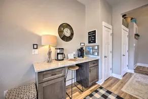 Woodland Park Escape Licensed, Hot Tub, Mtn Views - Image 4