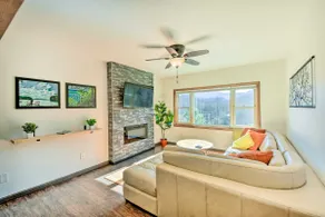Franklin Home w/ Hot Tub & Mtn Views! - Image 3