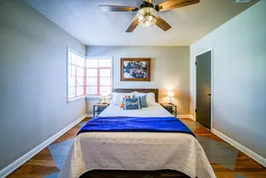 Charleston | House with Game Room and Patio - Image 4