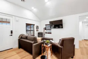 Delano Cabin - 2 Kings - Cute and Cozy! - Image 3