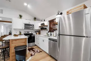Delano Cabin - 2 Kings - Cute and Cozy! - Image 4