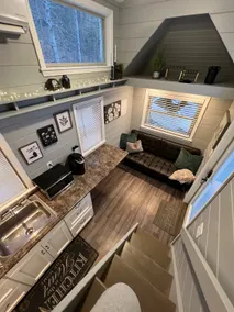 Tiny home, fast wifi hot tub - Image 5