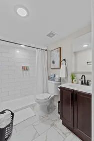 4BR Bungalow | Quiet STL Neighborhood | Near Grove - Image 5