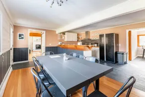 15% off, private pond, BBQ, 4 min to village - Image 3