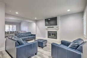 Modesto Home w/ Deck - 2 Mi to Vintage Faire Mall - Image 3