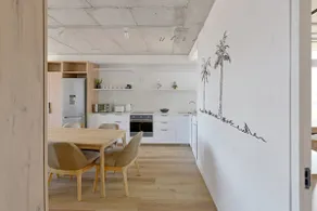Stylish 2BR Retreat - Beach, Pool & WiFi Access - Image 4