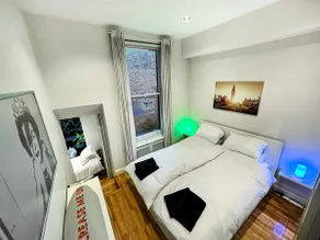 The Chelsea Kensington 159 Apartment - Image 3