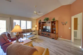 Lake Balboa Access: Home w/ Dock & Yard - Image 3
