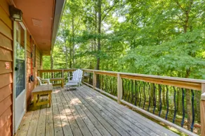 Cozy Hiawassee Cabin - 4 Mi to Lake Chatuge! - Image 2