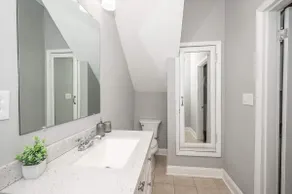 Suites on Main 1 - Image 3