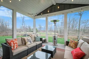 Sun-Filled Modern Haven with Firepit & AC - Image 3