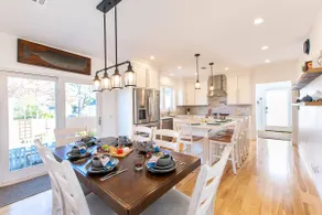 Stunningly Decorated Home with Hot Tub! - Image 4