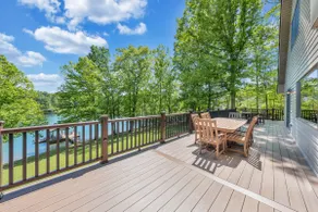 Sunrise Retreat - Sleeps 12, Lakefront Home with Hot Tub - Image 2