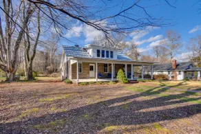 Radiant Gloucester House w/ Private Porch! - Image 3
