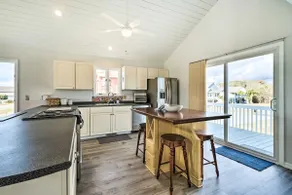 For Families & Pets! Oceanside Oak Island Getaway - Image 5