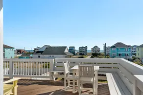 Avalon: quartier de Old Nags Head Place avec piscine privée et bain à remous. - Image 4