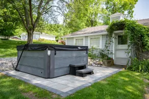 Canandaigua Lake Front, Hot Tub, Fire pit, Kayaks, Game Room - Image 5
