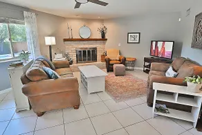Sabino Vista Charming Quiet Home with Pool - Image 3