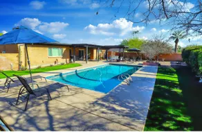 Sabino Vista Charming Quiet Home with Pool - Image 2