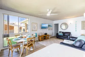 Kooringal 6, 105 Soldiers Point Rd - waterfront unit - Image 5