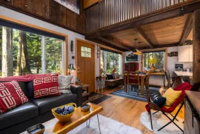 Romantic Mt. Baker Cabin | Hot Tub + Fireplace - Image 5