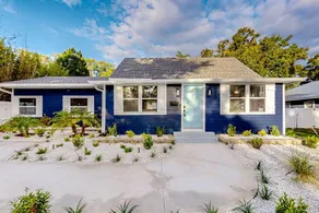 Villa Tessa, 4BR, 3BA, 12 PPL, Pool/Spa, Mini Golf - Image 2