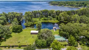 *Lakefront Retreat*- Lake/Private - Image 3