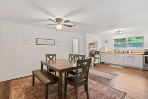 *Lakefront Retreat*- Lake/Private - Image 4