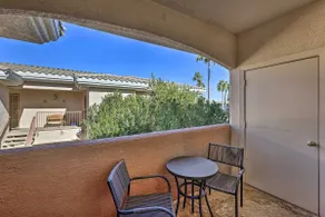 Families & Dogs Welcome! Phoenix Condo w/ Pool - Image 2