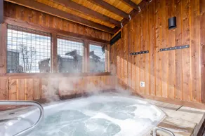 Gondola Heights Hideaway - Image 4