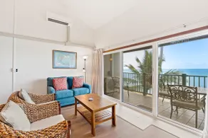 Pono Kai Resort B304, Oceanfront, Walk to Town, Steps to Beach, AC - Image 4