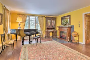 1 Mi to Lake Wallenpaupack: Spacious Poconos Villa - Image 2