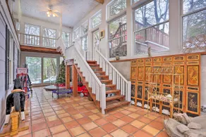 1 Mi to Lake Wallenpaupack: Spacious Poconos Villa - Image 5