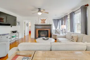 Family-Friendly Knoxville Home: Close to UT! - Image 5