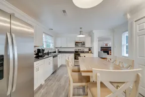 Family-Friendly Knoxville Home: Close to UT! - Image 4