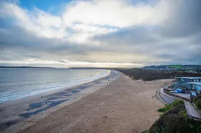 Skylark - 2 Bedroom Apartment - Tenby - Image 5