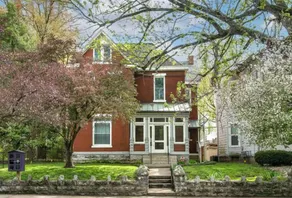 Modern Comfort + Historic Charm for Large Groups - Image 3