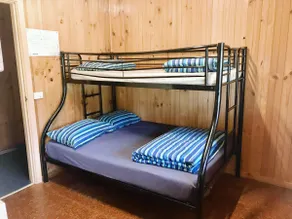Group Lodge - Family Friendly, Iluka Retreat Aulua - Image 5